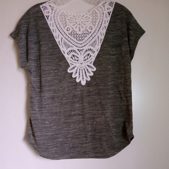 Apt 9 boat neck top with dolman sleeves and crochet back inlay - Picture 2 of 3